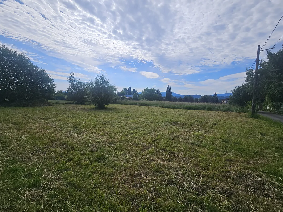Prodej stavebního pozemku 940 m²