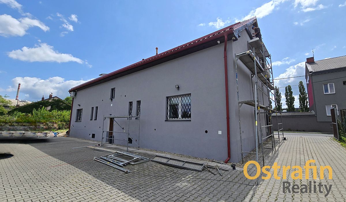 Pronájem kanceláře 90 m² – fotografie 2