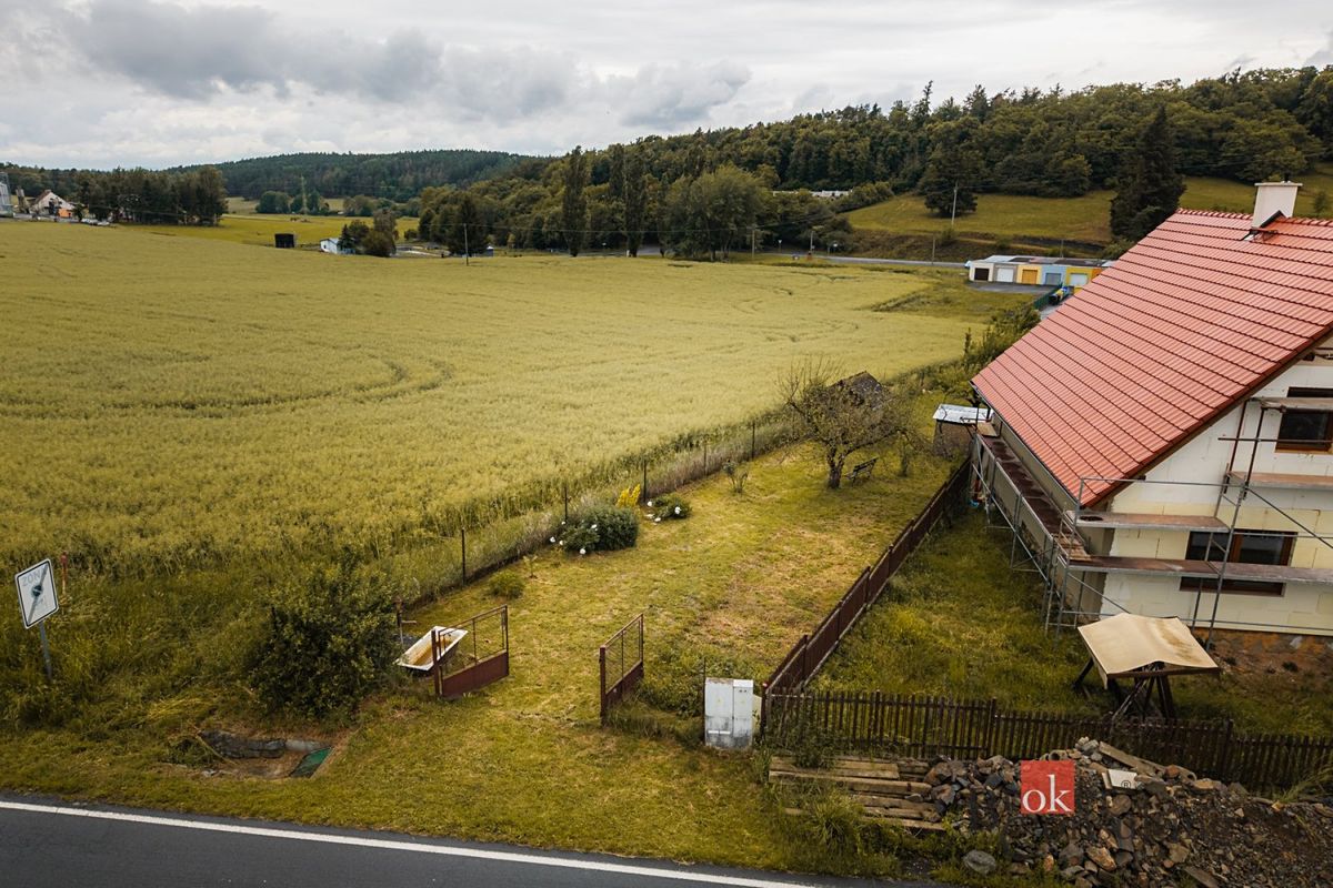 Prodej zahrady 722 m², Koloveč – fotka 1 z 3
