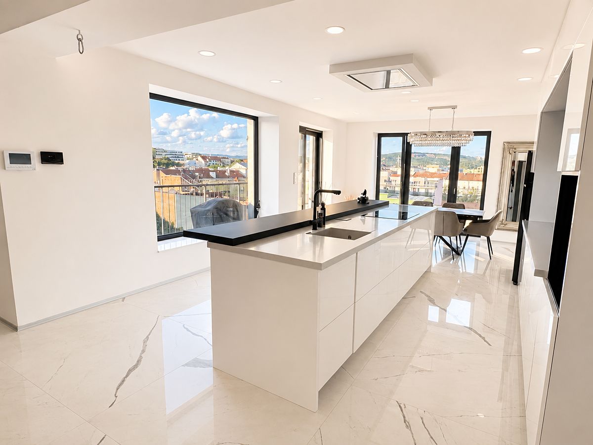 Prodej bytu 5+kk 188 m² – fotografie 2
