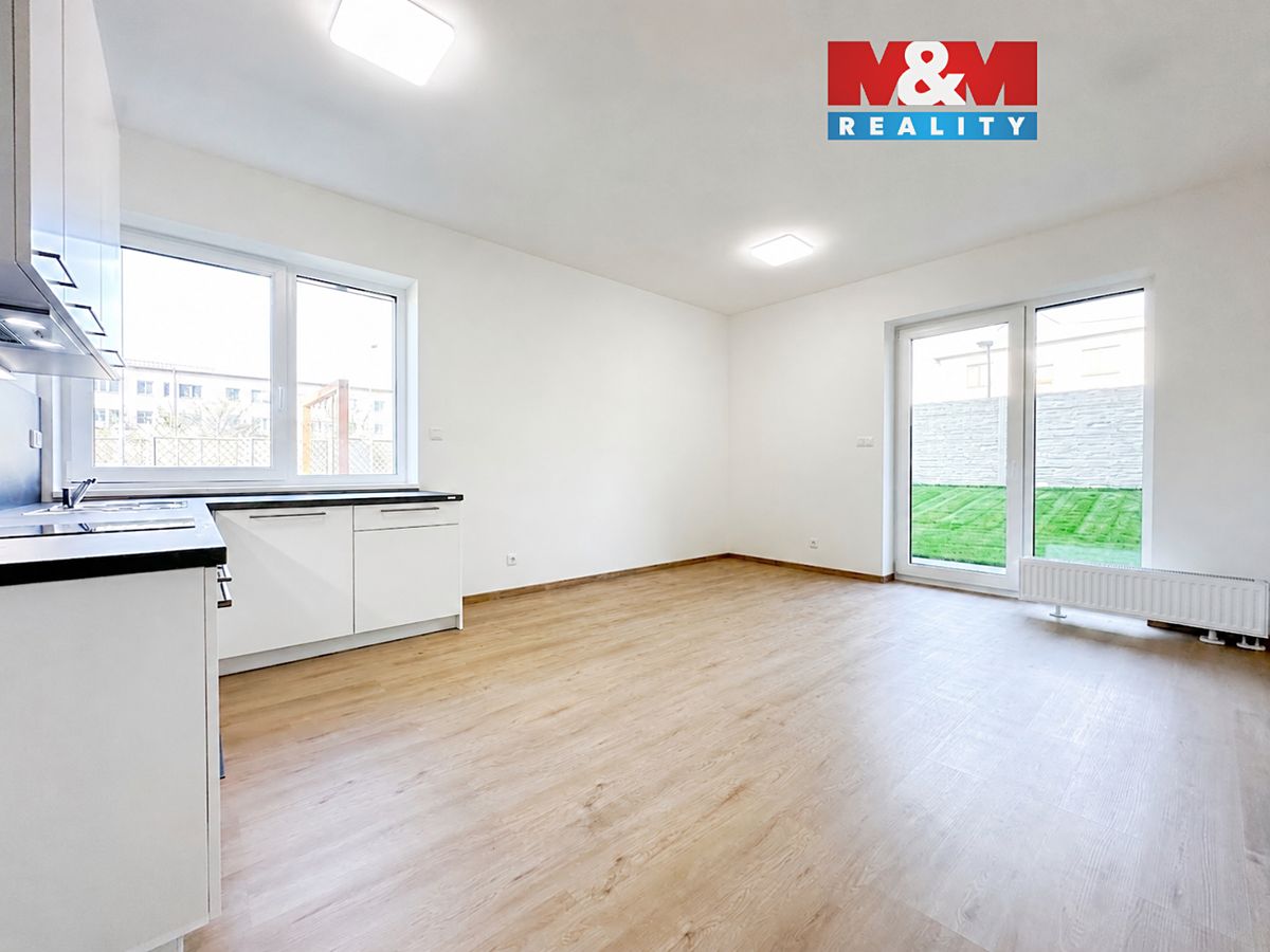 Pronájem bytu 1+kk 37 m²