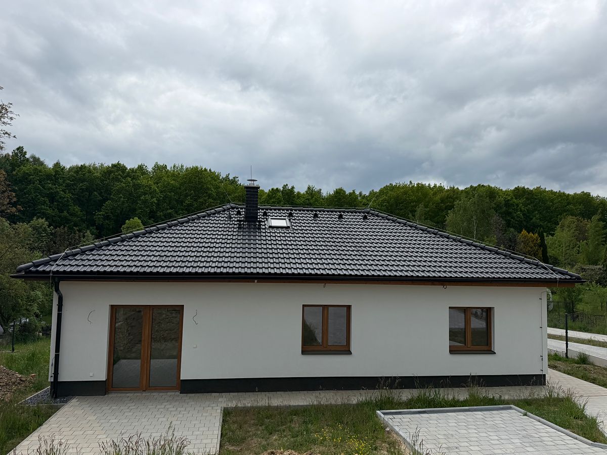 Prodej rodinného domu 86 m², pozemek 851 m² – fotografie 3