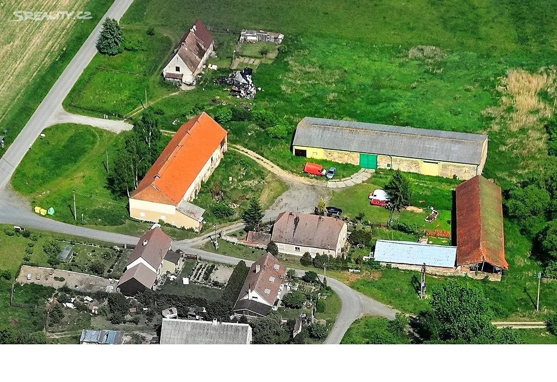 Prodej komerční nemovitosti 1530 m² – pohled 2