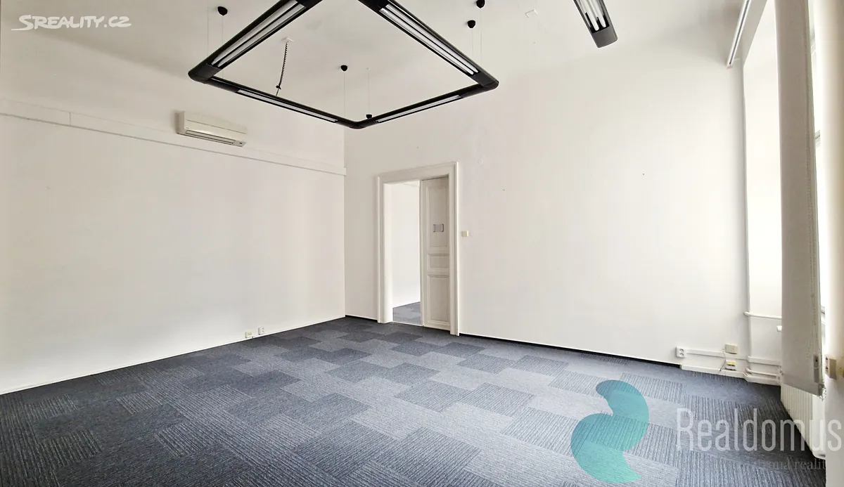 Pronájem kanceláře 94 m² – pohled 5
