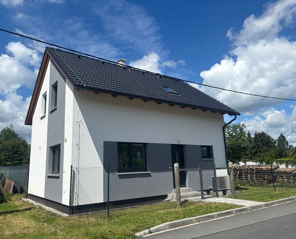 Pronájem rodinného domu 107 m², pozemek 200 m²