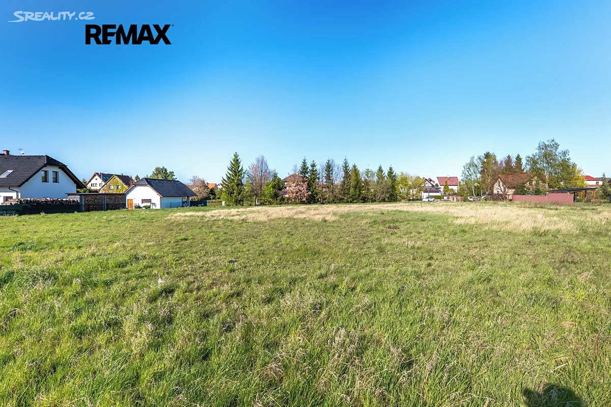 Prodej stavebního pozemku 871 m² – pohled 6