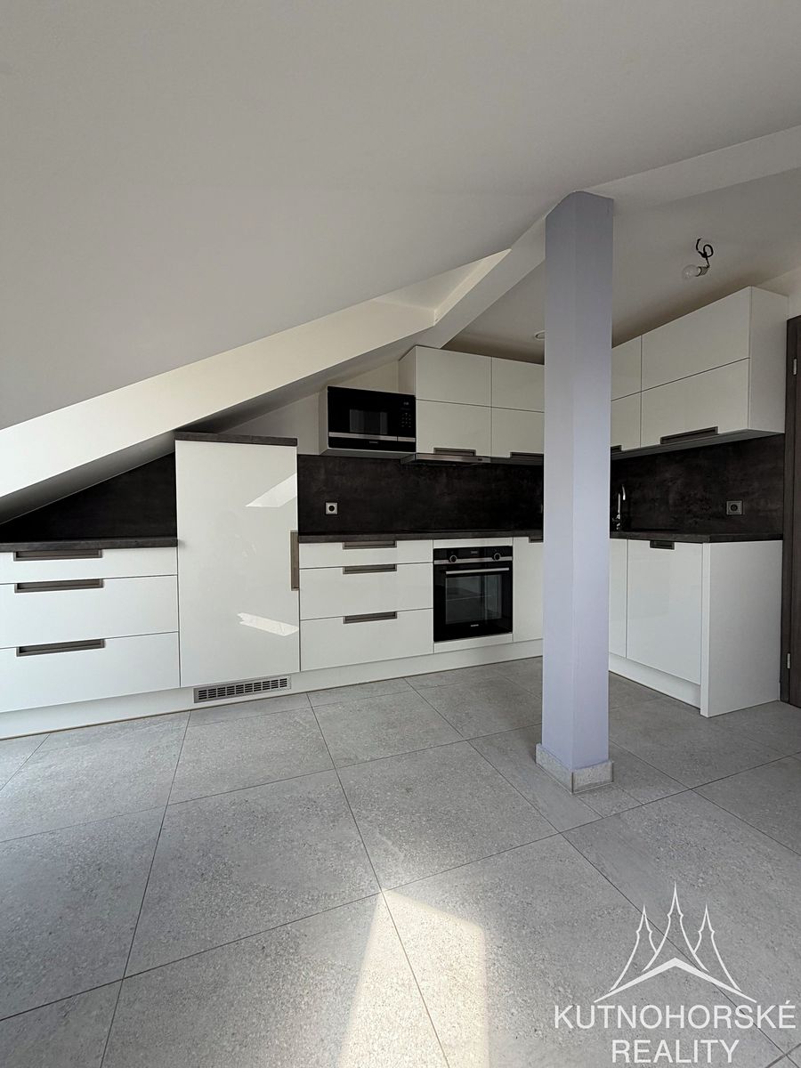 Pronájem bytu 2+kk 45 m²