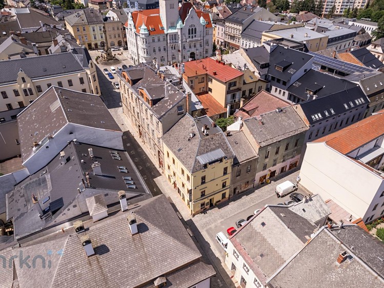 Комерційне приміщення на продаж, 397 м² (28 з 30)