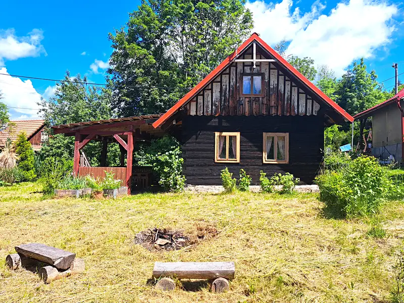 Prodej rodinného domu 90 m², pozemek 900 m², Valašská Senice – náhled fotky 1