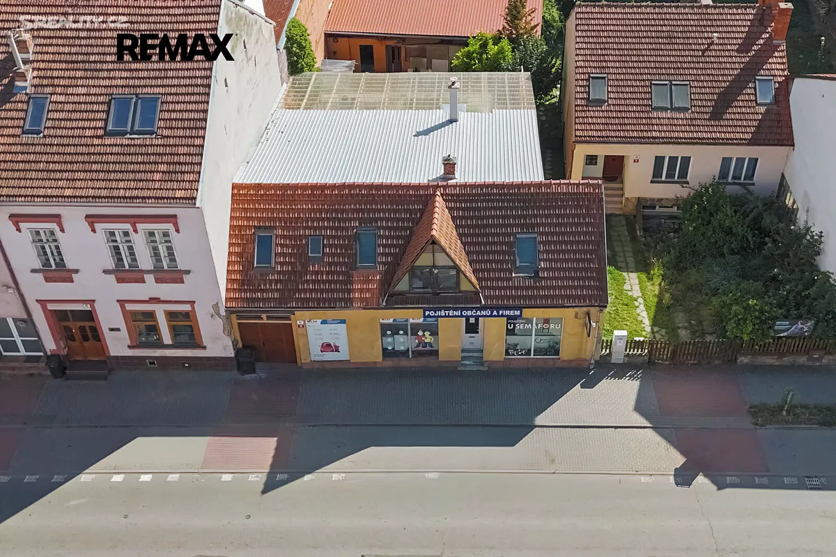 Prodej činžovního domu 350 m² – pohled 2