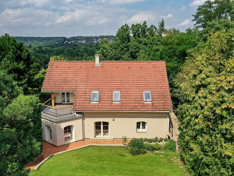 Prodej rodinného domu 246 m², pozemek 795 m², Zdiby – náhled fotky 1