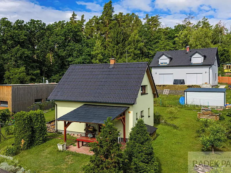 Prodej chalupy 70 m², pozemek 811 m², Čím – náhled fotky 3