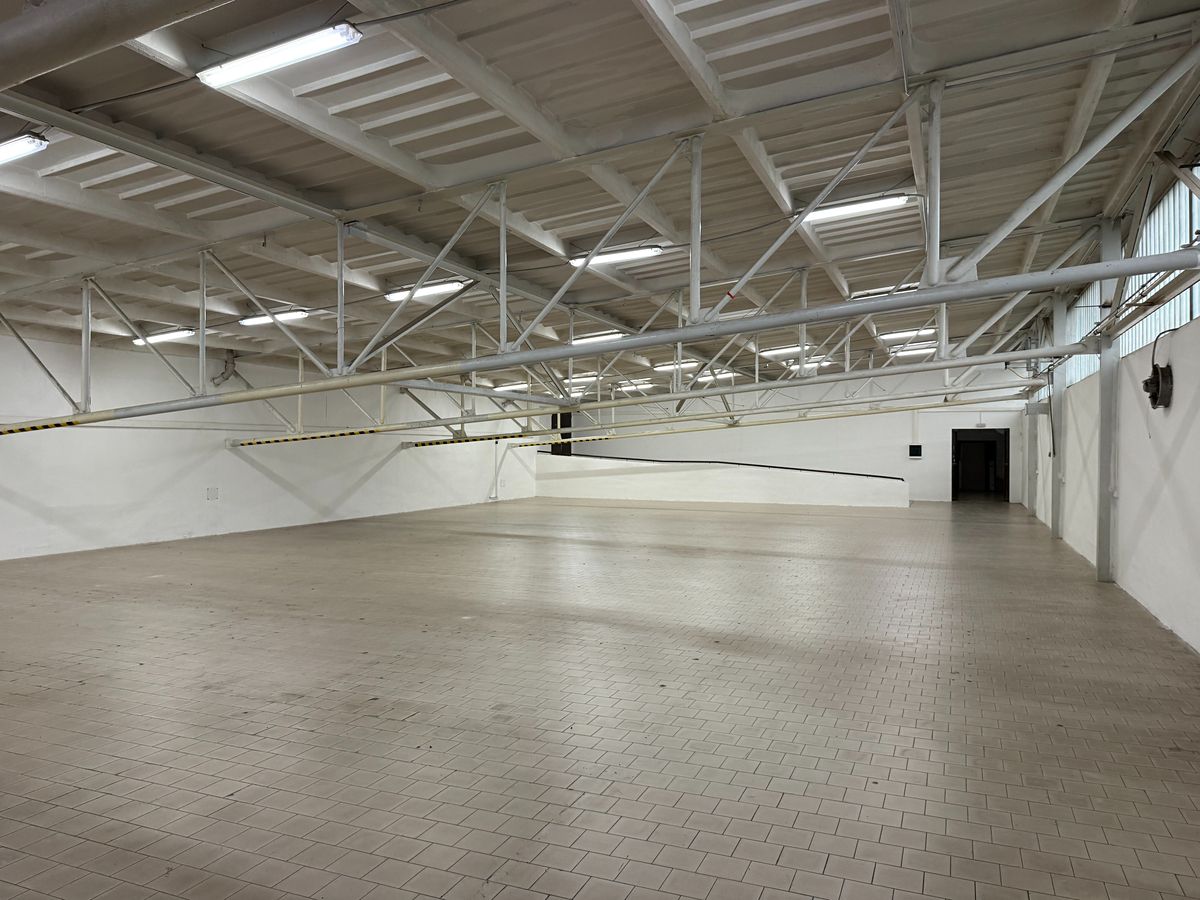 Pronájem skladového prostoru 360 m²