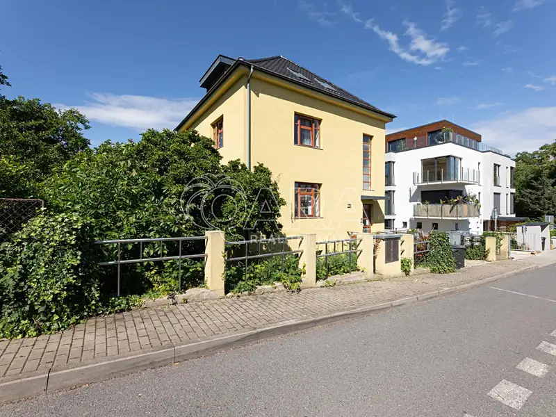 Pronájem komerční nemovitosti 75 m², Praha – náhled fotky 1