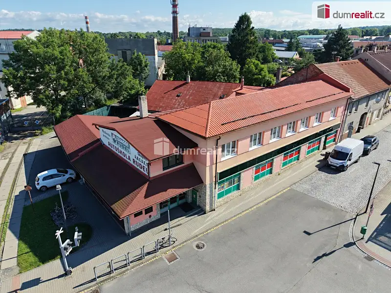 Prodej obchodního prostoru 500 m², Bystřice pod Hostýnem – náhled fotky 1