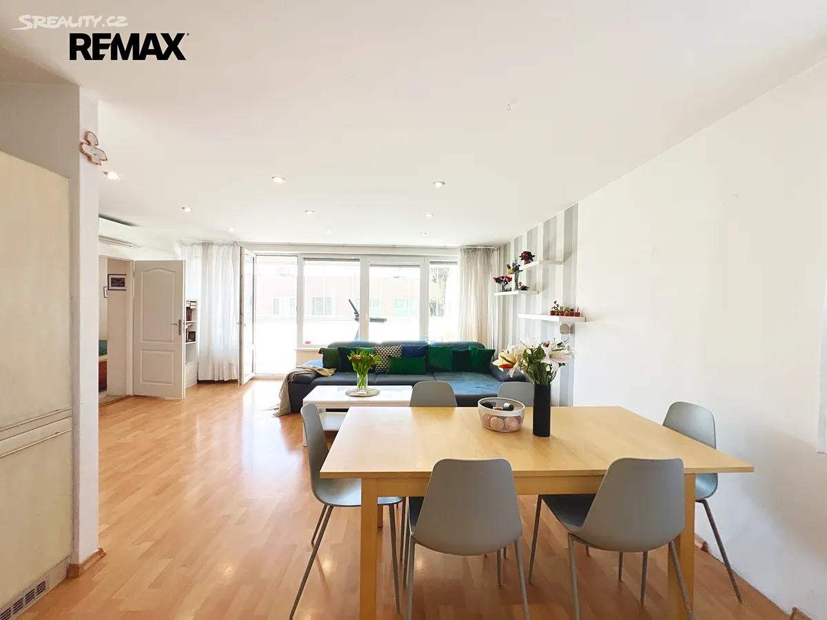 Prodej bytu 4+kk 90 m², Praha