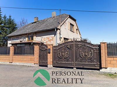 Prodej  rodinného domu 258 m², pozemek 639 m²