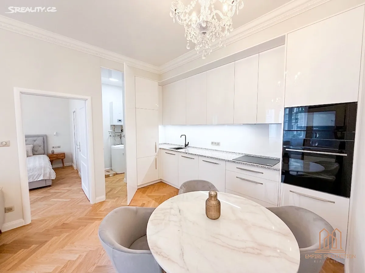 Prodej bytu 2+kk 56 m², Praha