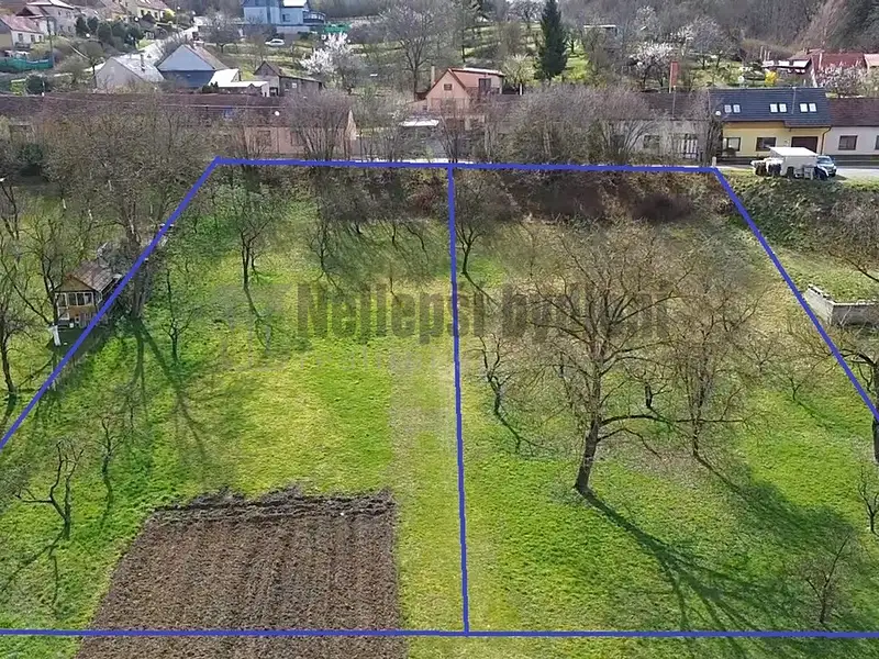 Prodej stavebního pozemku 1646 m², Rašovice – náhled fotky 3