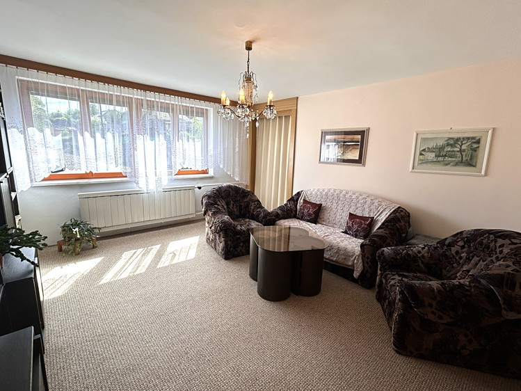 Будинок на продаж, 204 м² (3 з 33)