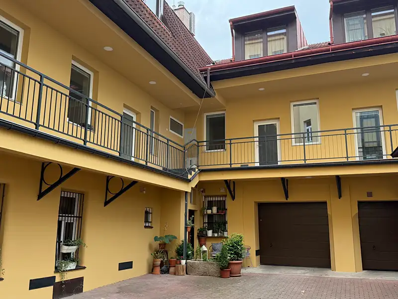 Pronájem bytu 2+1 57 m², Praha – náhled fotky 2