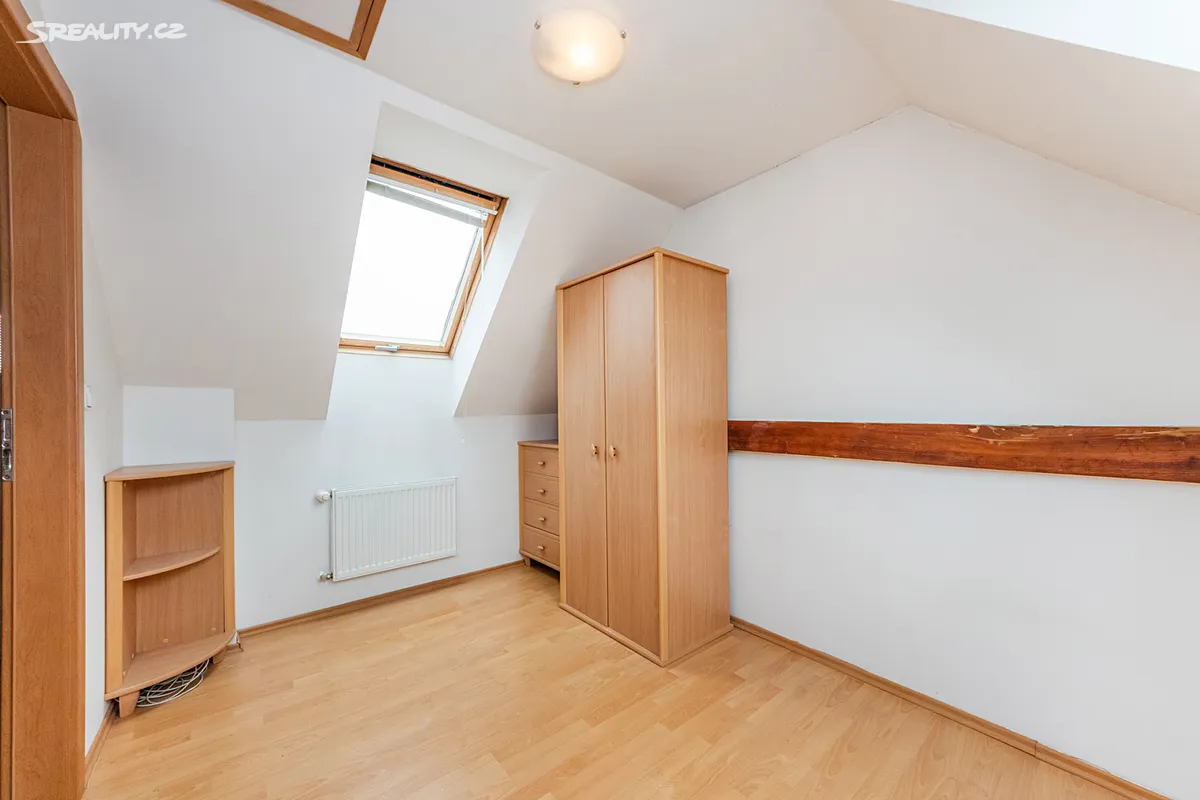 Pronájem bytu 2+kk 50 m² – pohled 6