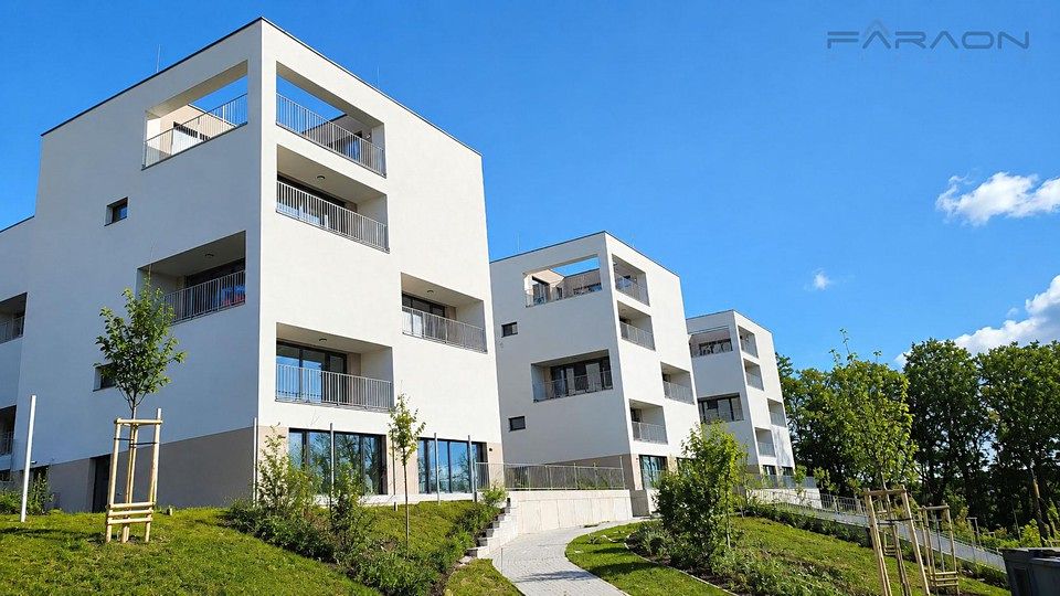 Pronájem bytu 2+kk 60 m²