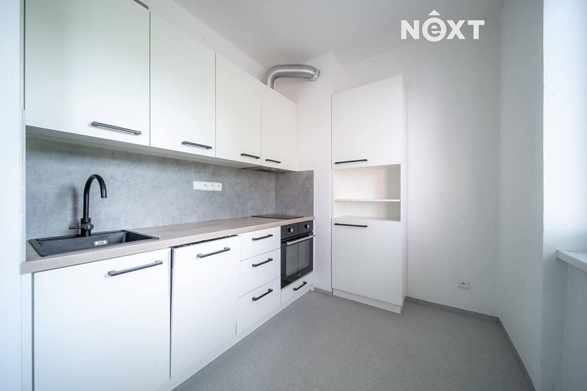 Pronájem bytu 3+kk 64 m²
