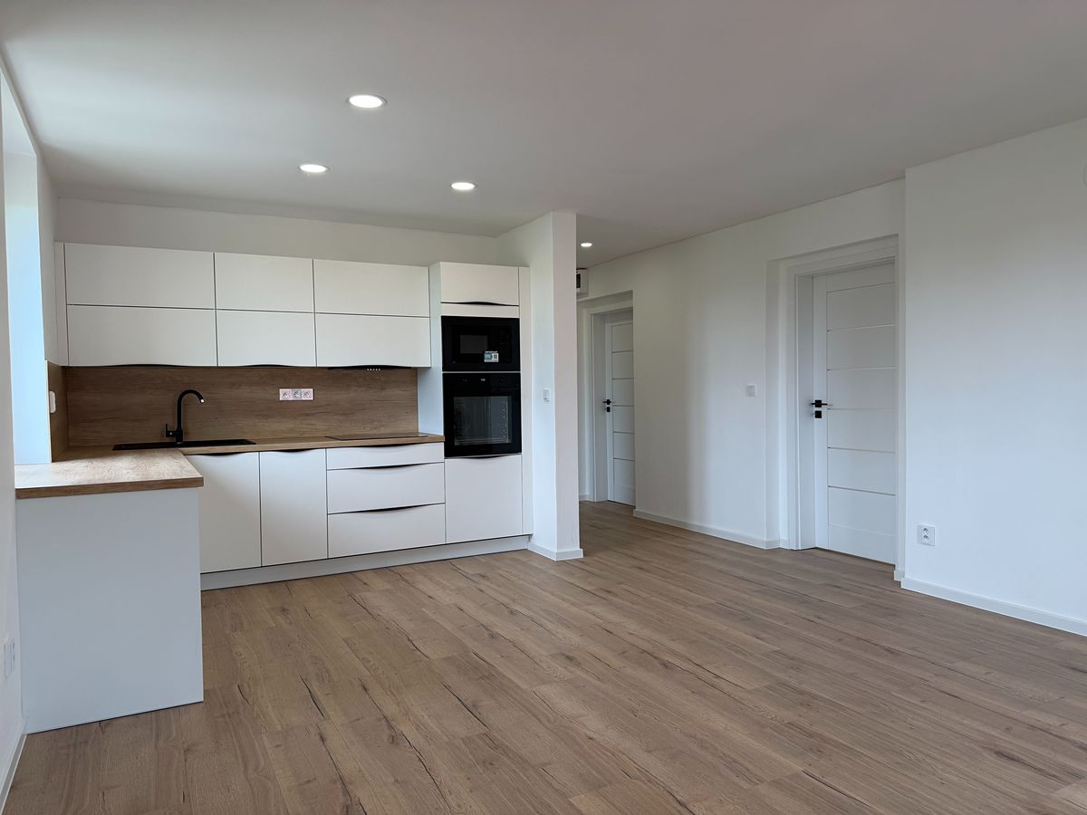 Prodej bytu 4+kk 70 m² – fotografie 3