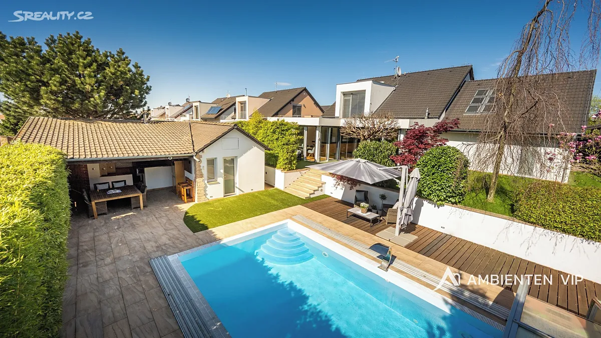 Prodej rodinného domu 382 m², pozemek 849 m², V Jámách
