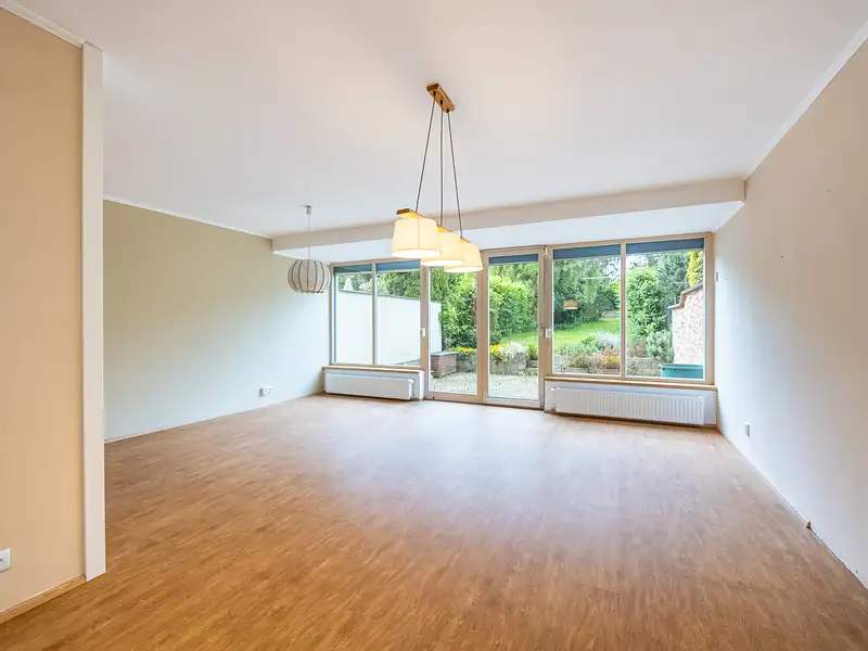 Prodej rodinného domu 165 m², pozemek 365 m², Praha – náhled fotky 2
