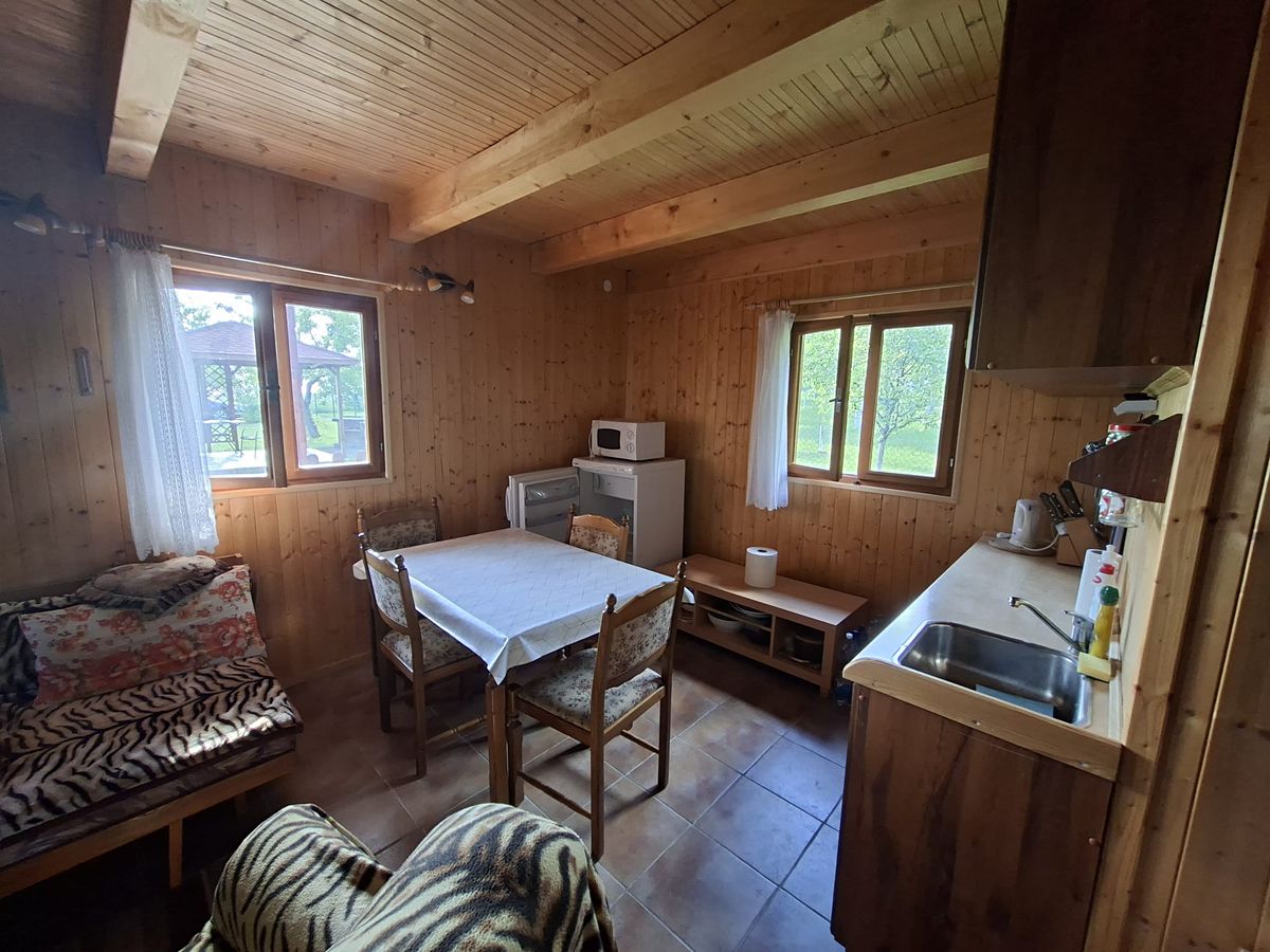 Prodej chaty 55 m², pozemek 349 m² – fotografie 4