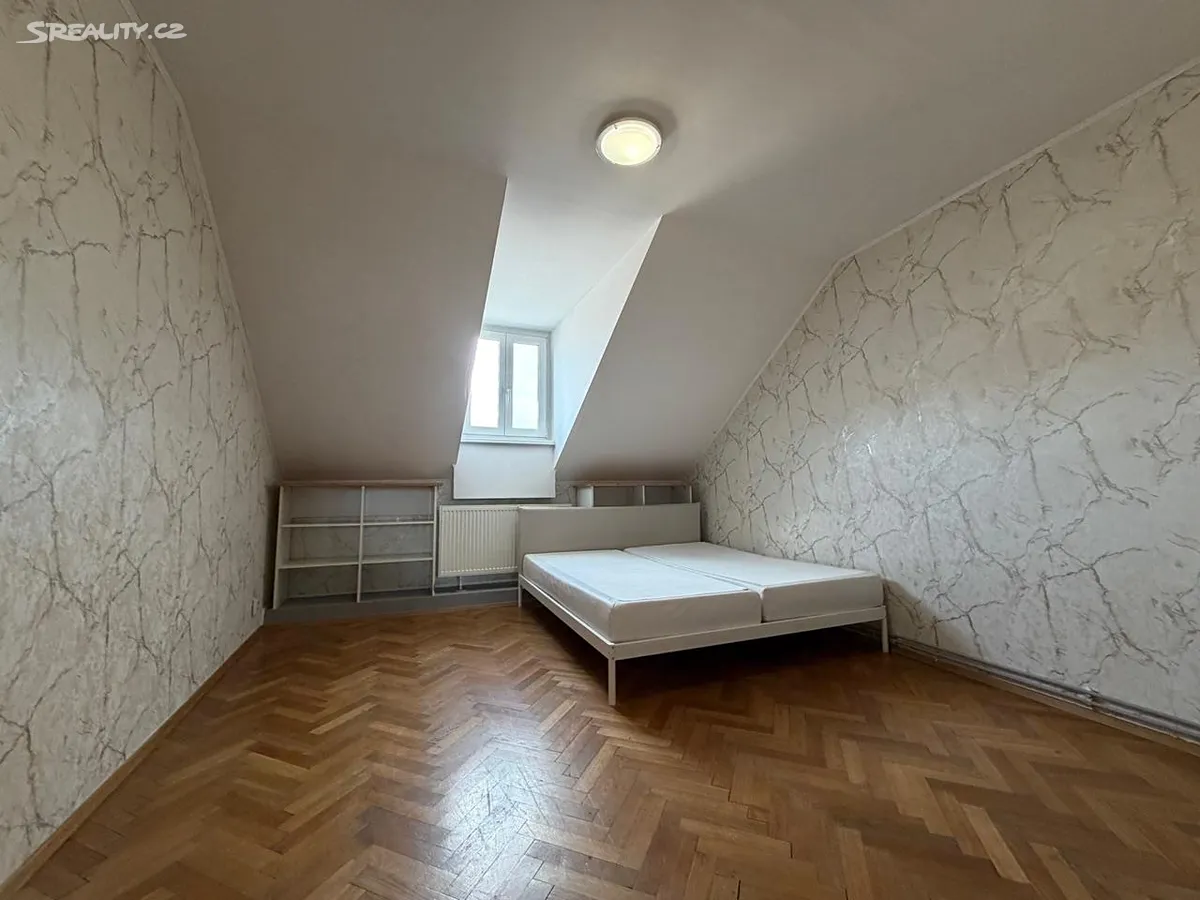 Pronájem bytu 2+kk 42 m², Praha