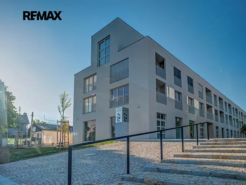 Prodej bytu 2+kk 42 m², Hostivice – náhled fotky 1