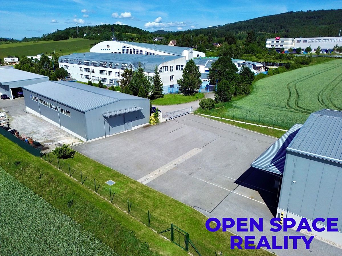 Pronájem skladového prostoru 1512 m² – fotografie 4