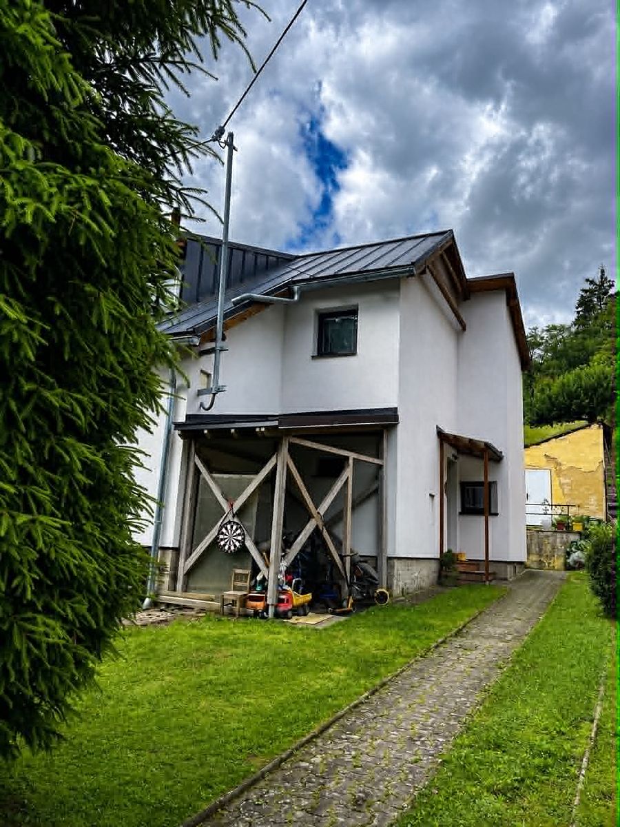 Prodej rodinného domu 135 m², pozemek 1182 m² – fotografie 4