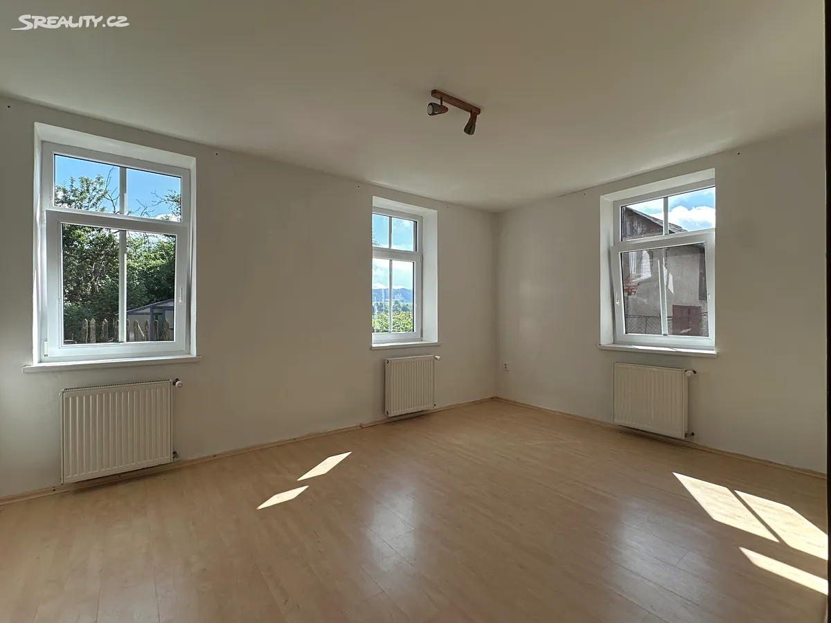 Prodej rodinného domu 230 m², pozemek 577 m² – pohled 4