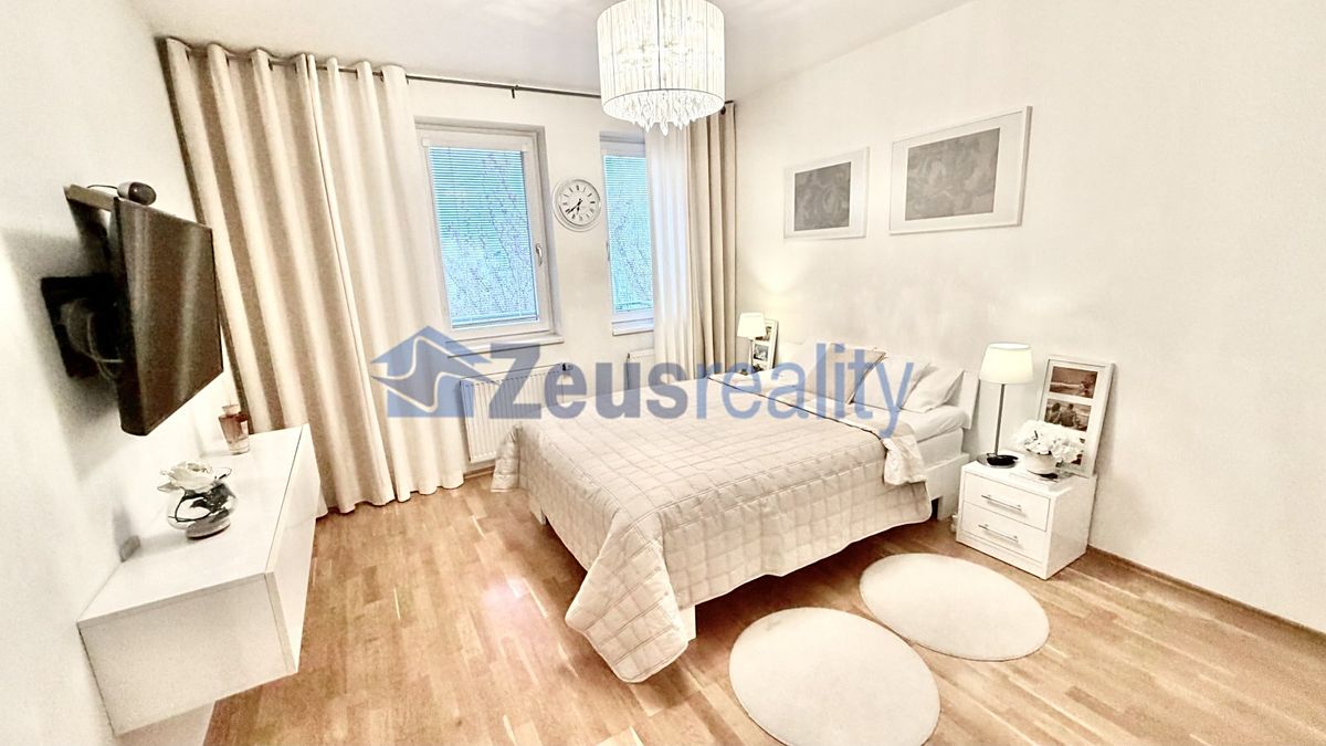 Pronájem bytu 4+kk 124 m²