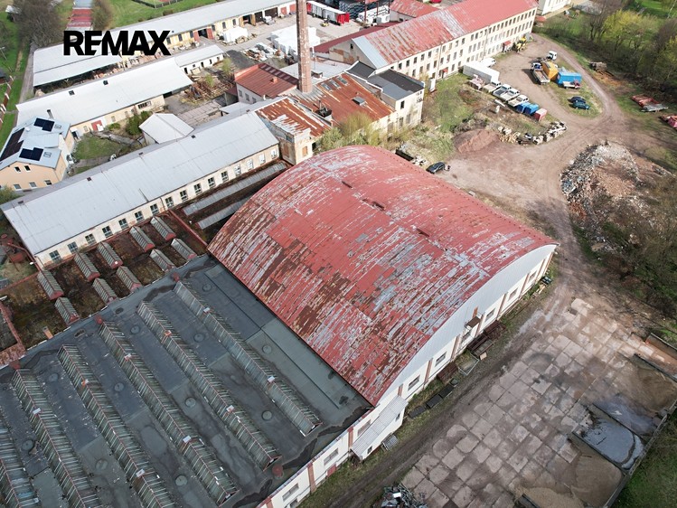 Pronájem komerčního prostoru, 1 520 m² (6 z 16)