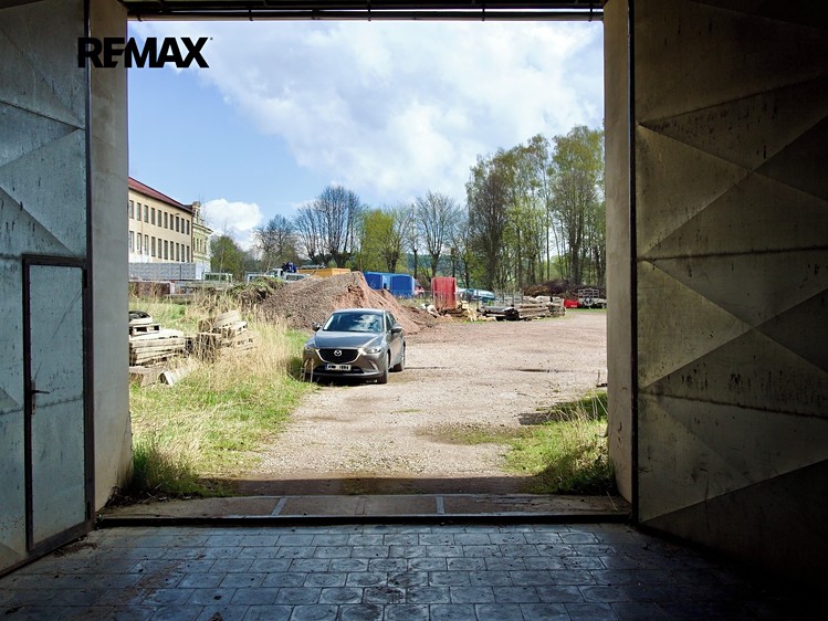 Pronájem komerčního prostoru, 1 520 m² (13 z 16)