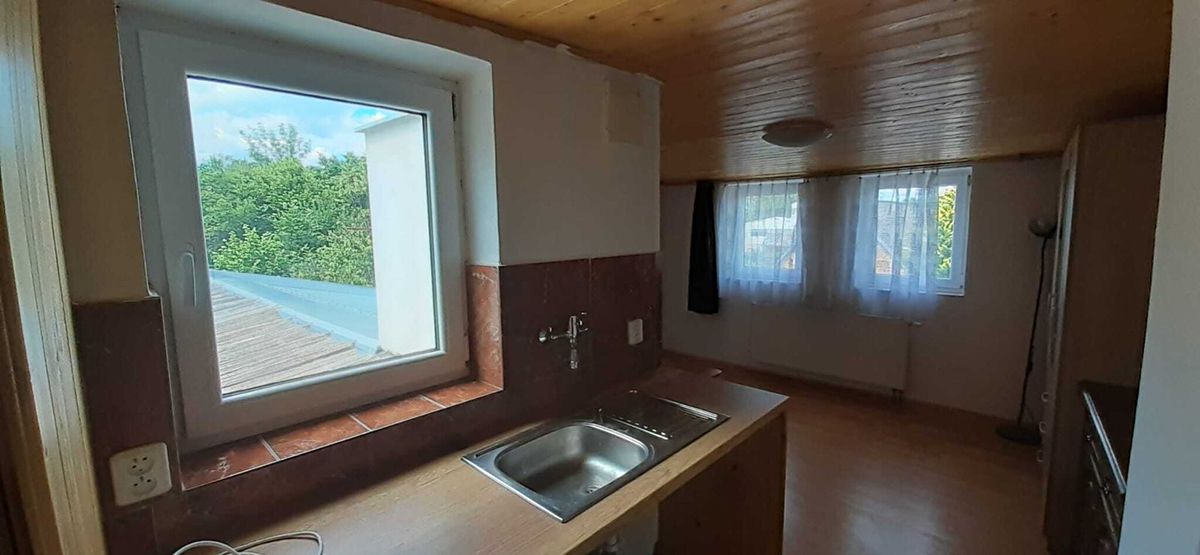 Pronájem bytu 1+kk 30 m²