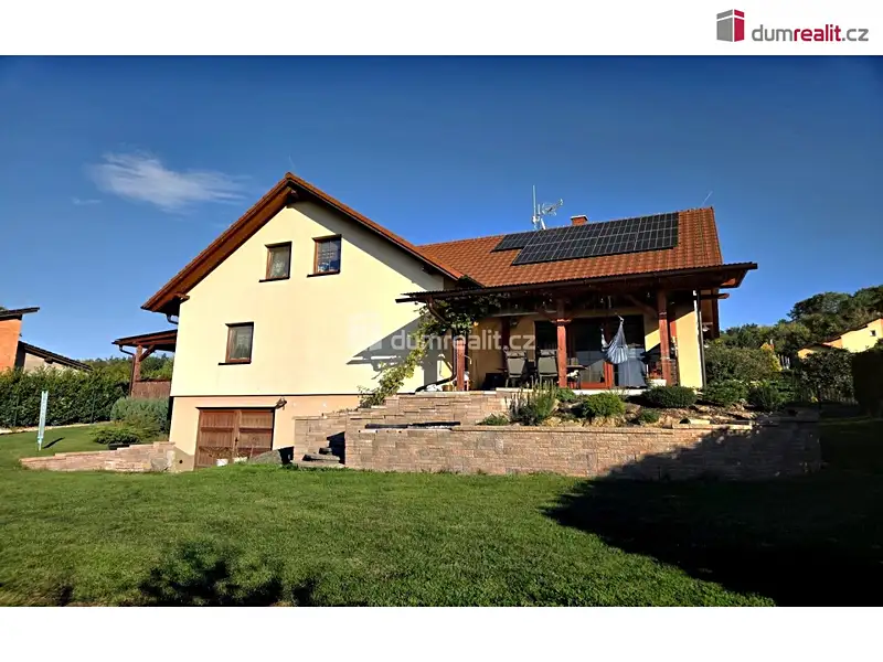 Prodej vícegeneračního domu 267 m², pozemek 1050 m², Pařezov – náhled fotky 1
