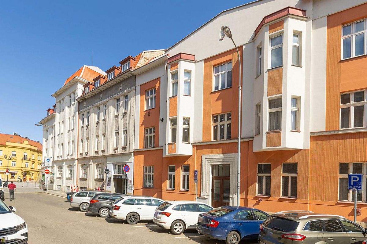 Pronájem bytu 3+kk 95 m² – fotografie 4