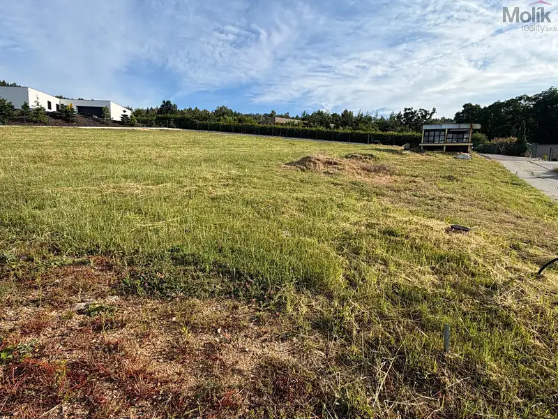 Prodej stavebního pozemku 1010 m², Málkov – náhled fotky 3