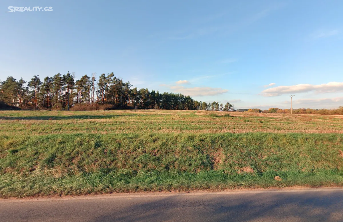Prodej pole 18300 m², Velký Bor