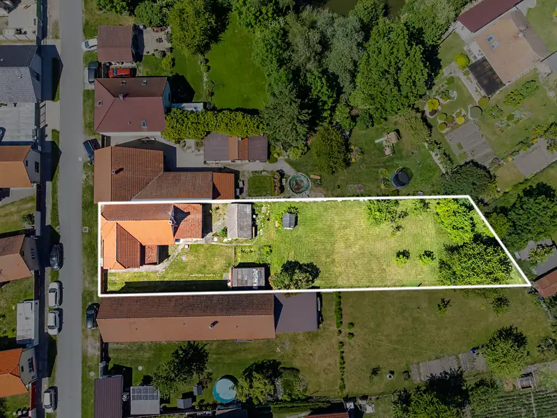 Prodej rodinného domu 101 m², pozemek 1171 m², Pátek – náhled fotky 2