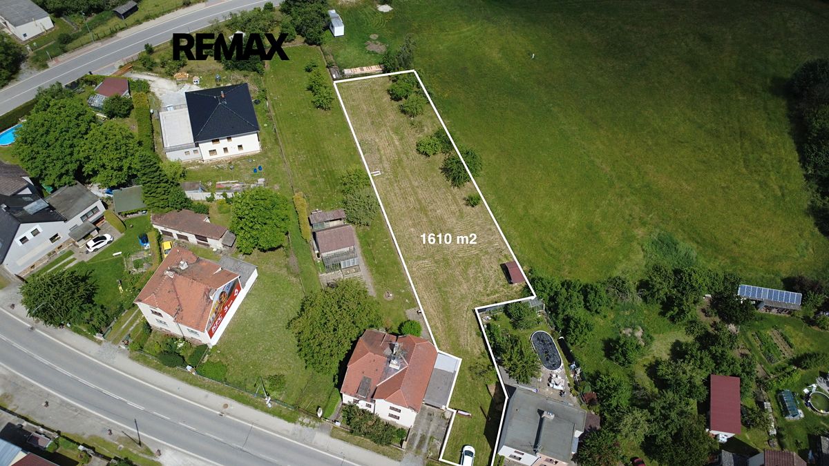 Prodej stavebního pozemku 1610 m²