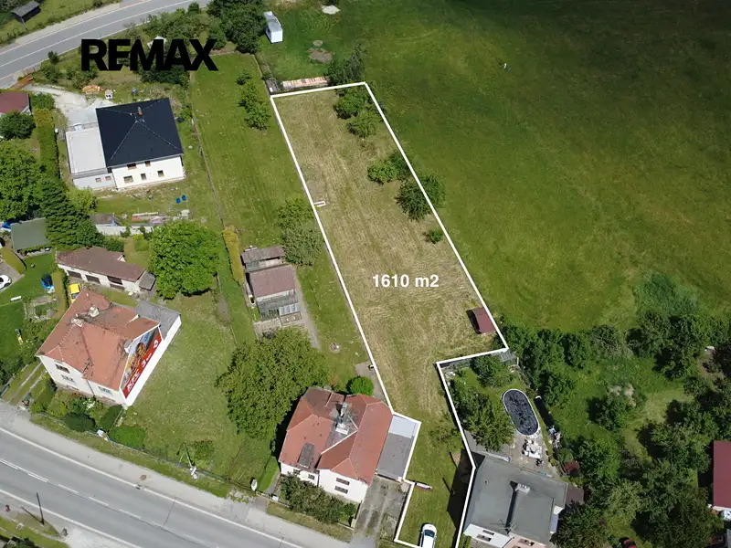 Prodej stavebního pozemku 1610 m², Strakonice – náhled fotky 1
