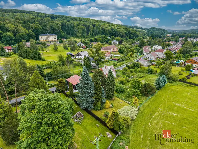 Prodej rodinného domu 220 m², pozemek 324 m², Dolní Podluží – náhled fotky 1