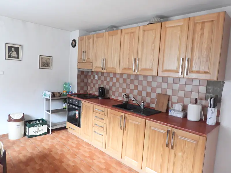 Prodej rodinného domu 174 m², pozemek 681 m², Kamenná – náhled fotky 3